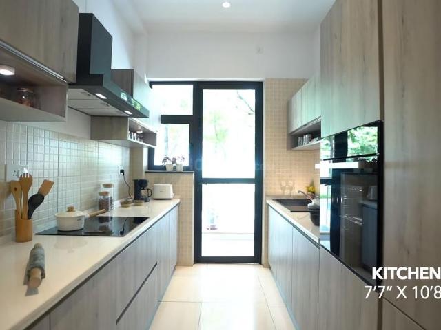 2 BHK Apartment in Sector 33 for resale Sohna. The reference number is 18324563