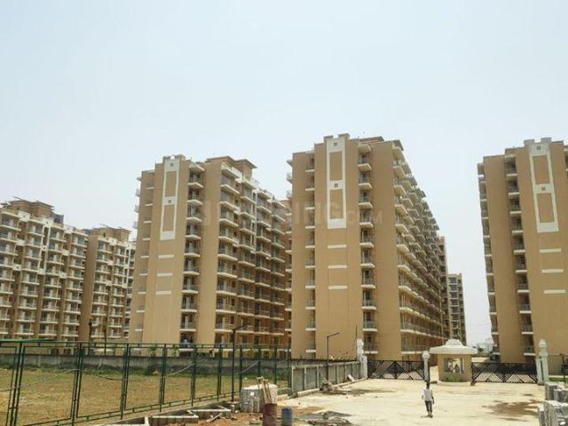 2 BHK Apartment in Sector 33 for resale Sohna. The reference number is 20444030