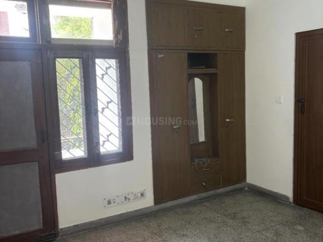 2 BHK Apartment in Sector 3 Dwarka for rent New Delhi. The reference number is 20365225