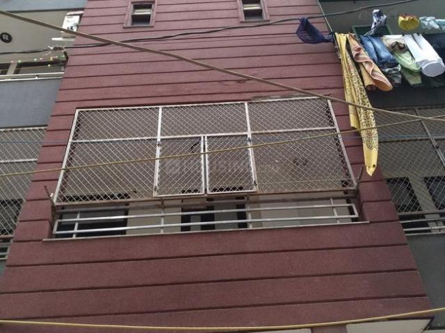 2 BHK Apartment in Sector 3 Dwarka for resale New Delhi. The reference number is 14305278