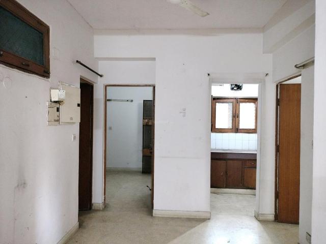 2 BHK Apartment in Sector 3 Dwarka for resale New Delhi. The reference number is 19764121