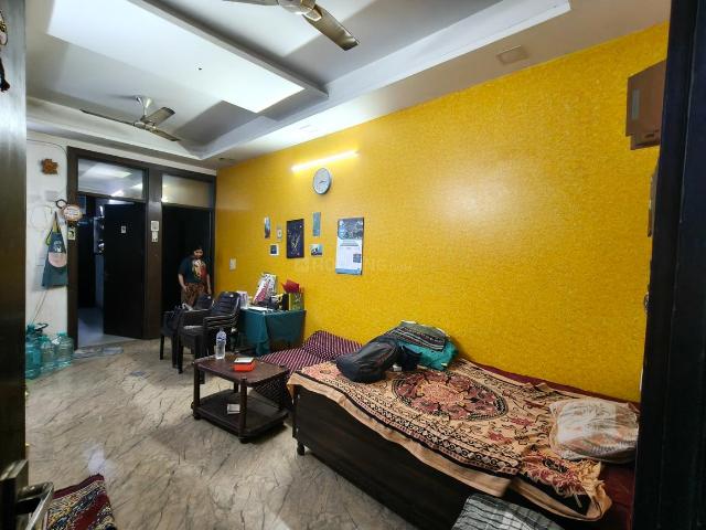 2 BHK Apartment in Sector 44 for rent Noida. The reference number is 19965181