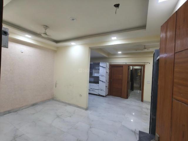 2 BHK Apartment in Sector 44 for rent Noida. The reference number is 20761771