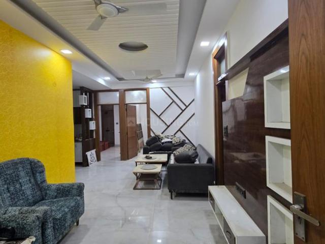 2 BHK Apartment in Sector 44 for resale Noida. The reference number is 19881974
