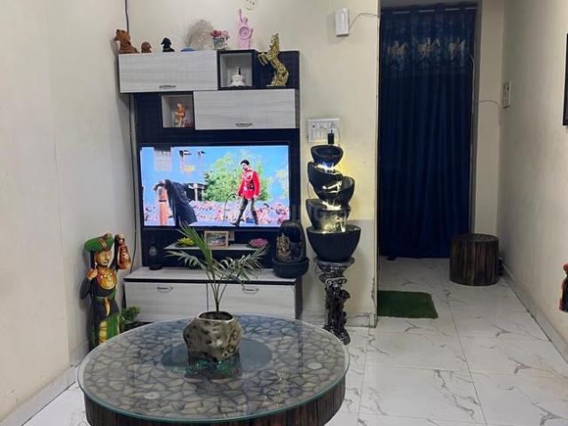 2 BHK Apartment in Sector 44 for resale Noida. The reference number is 19950615