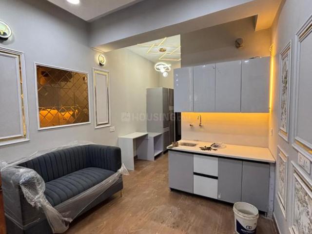 2 BHK Apartment in Sector 44 for resale Noida. The reference number is 20037426