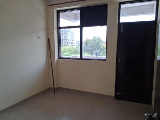 2 BHK Apartment in Sector 46 for rent Faridabad. The reference number is 20284264