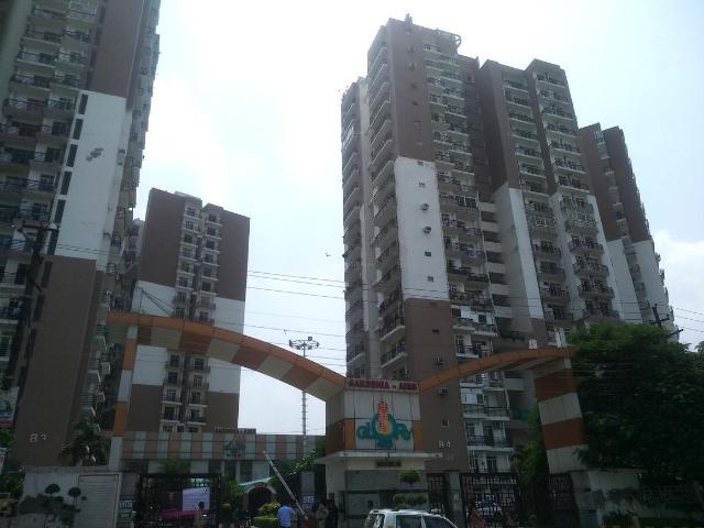 2 BHK Apartment in Sector 46 for resale Noida. The reference number is 20625587