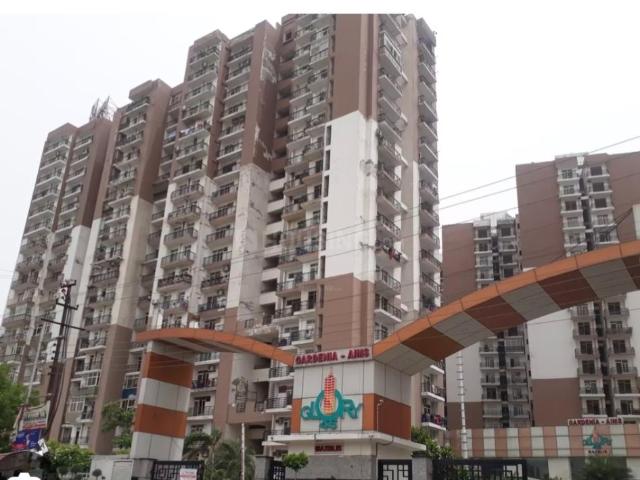 2 BHK Apartment in Sector 46 for resale Noida. The reference number is 20387351