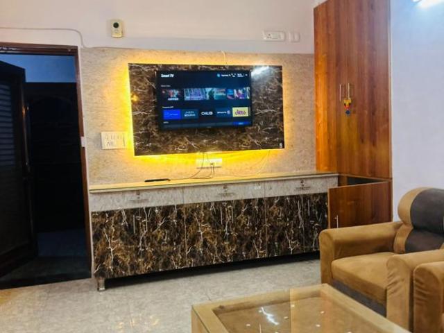 2 BHK Apartment in Sector 47 for rent Gurgaon. The reference number is 18970923
