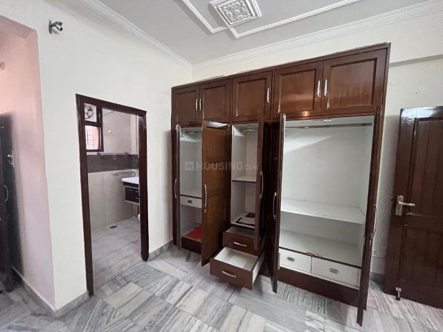 2 BHK Apartment in Sector 49 for rent Chandigarh. The reference number is 20431352