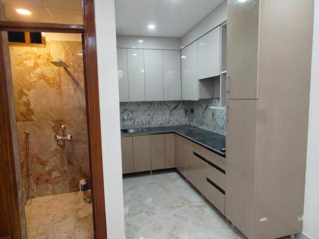 2 BHK Apartment in Sector 49 for resale Noida. The reference number is 19949846