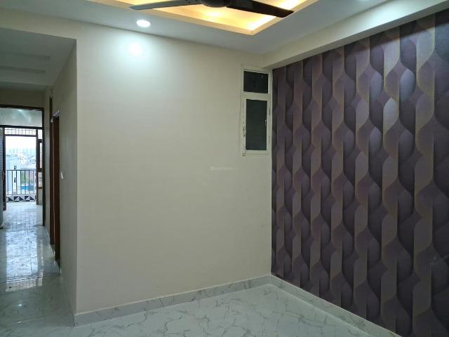 2 BHK Apartment in Sector 49 for resale Noida. The reference number is 20523352