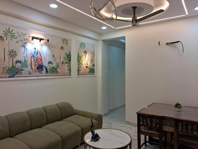 2 BHK Apartment in Sector 49 for resale Noida. The reference number is 20523381
