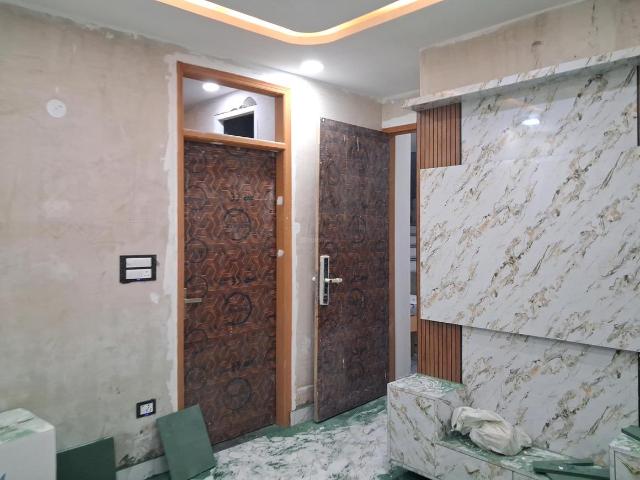 2 BHK Apartment in Sector 49 for resale Noida. The reference number is 20589520