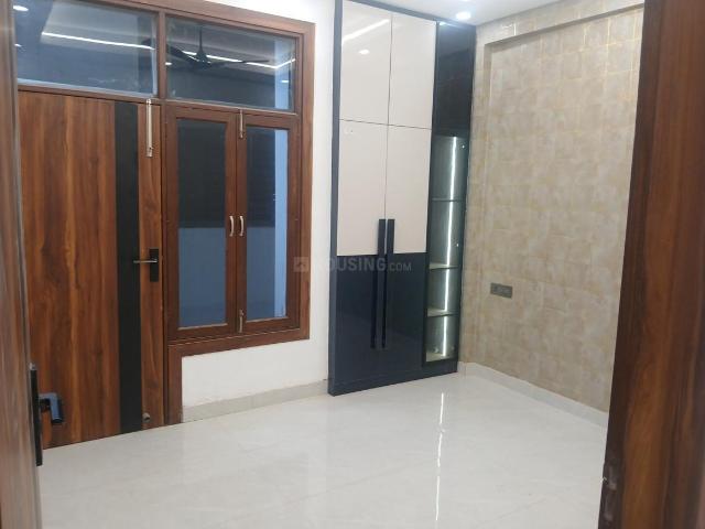 2 BHK Apartment in Sector 49 for resale Noida. The reference number is 20668567