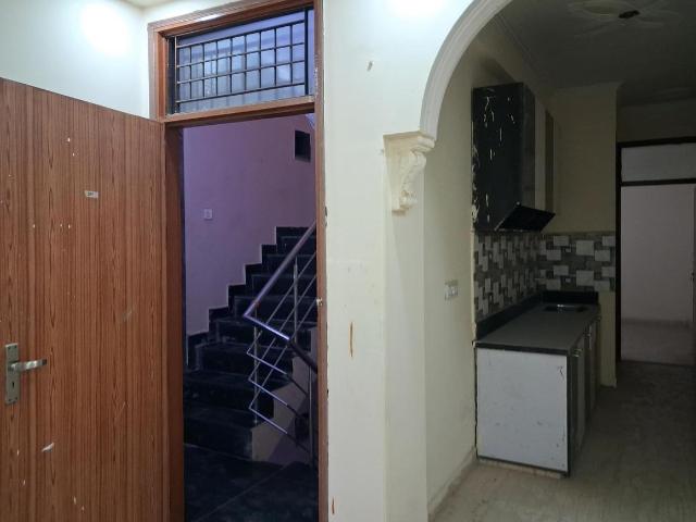 2 BHK Apartment in Sector 49 for resale Noida. The reference number is 20738693