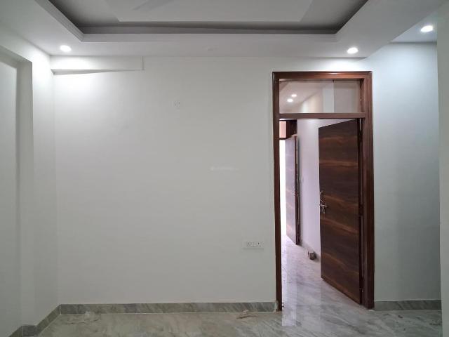 2 BHK Apartment in Sector 49 for resale Noida. The reference number is 20738779