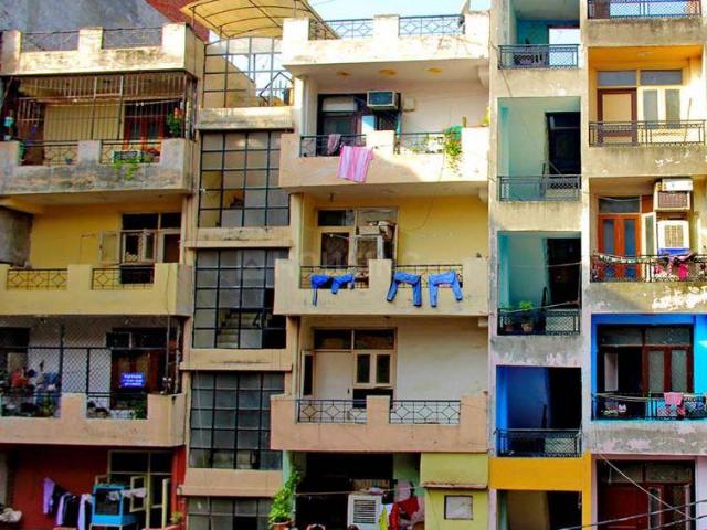 2 BHK Apartment in Sector 49 for resale Noida. The reference number is 20738870