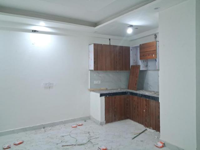 2 BHK Apartment in Sector 49 for resale Noida. The reference number is 20971726