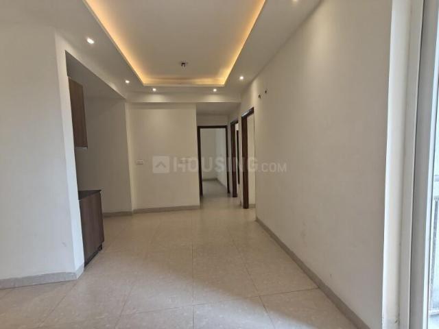 2 BHK Apartment in Sector 49 for resale Noida. The reference number is 20266466