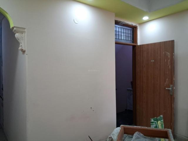 2 BHK Apartment in Sector 49 for resale Noida. The reference number is 20278461