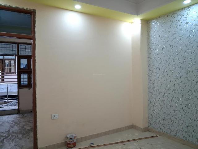 2 BHK Apartment in Sector 49 for resale Noida. The reference number is 20278360