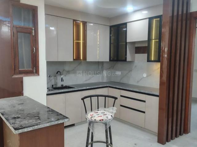 2 BHK Apartment in Sector 49 for resale Noida. The reference number is 20315010