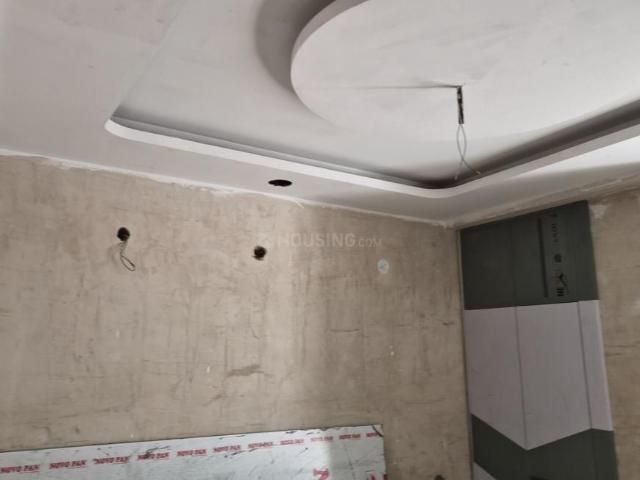 2 BHK Apartment in Sector 49 for resale Noida. The reference number is 20353017