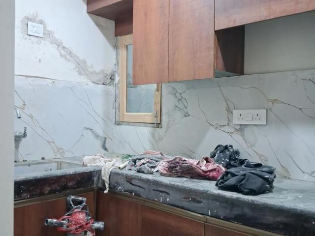 2 BHK Apartment in Sector 49 for resale Noida. The reference number is 20382731