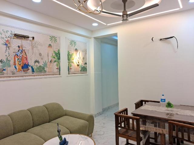 2 BHK Apartment in Sector 49 for resale Noida. The reference number is 20382162