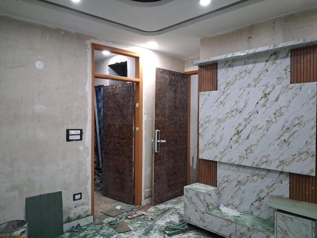2 BHK Apartment in Sector 49 for resale Noida. The reference number is 20382238