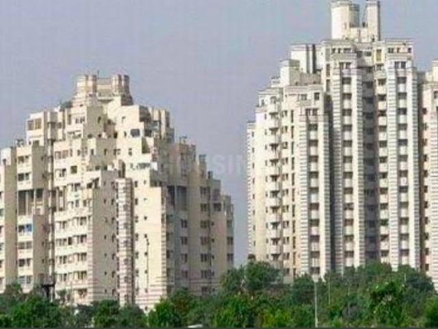 2 BHK Apartment in Sector 41 for resale Gurgaon. The reference number is 19978910