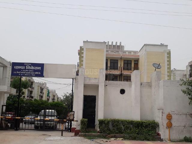 2 BHK Apartment in Sector 42 for resale Noida. The reference number is 20556441