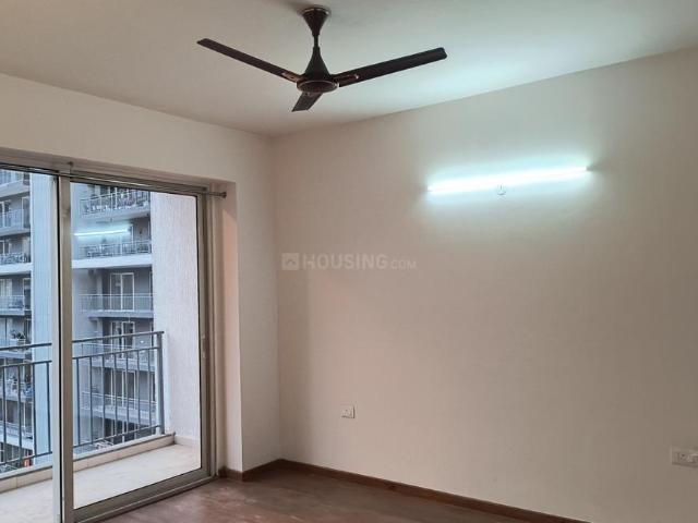 2 BHK Apartment in Sector 43 for rent Noida. The reference number is 20207556