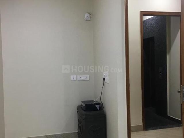 2 BHK Apartment in Sector 43 for rent Gurgaon. The reference number is 16854221