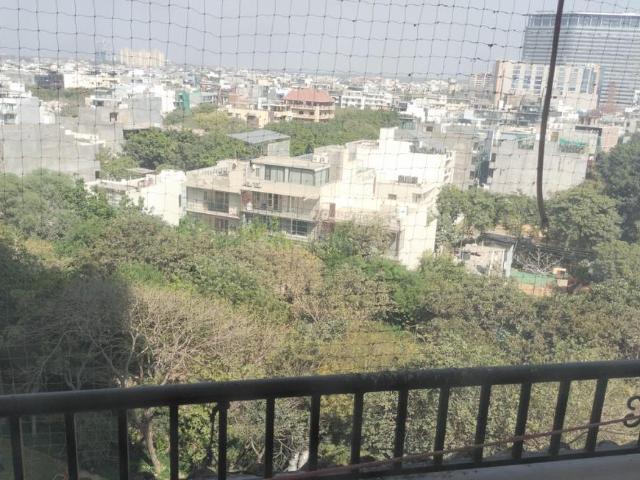 2 BHK Apartment in Sector 43 for rent Gurgaon. The reference number is 19691333