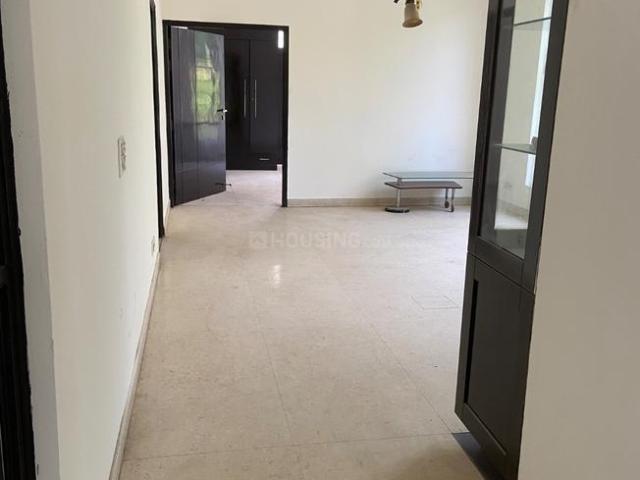 2 BHK Apartment in Sector 43 for rent Gurgaon. The reference number is 20266479