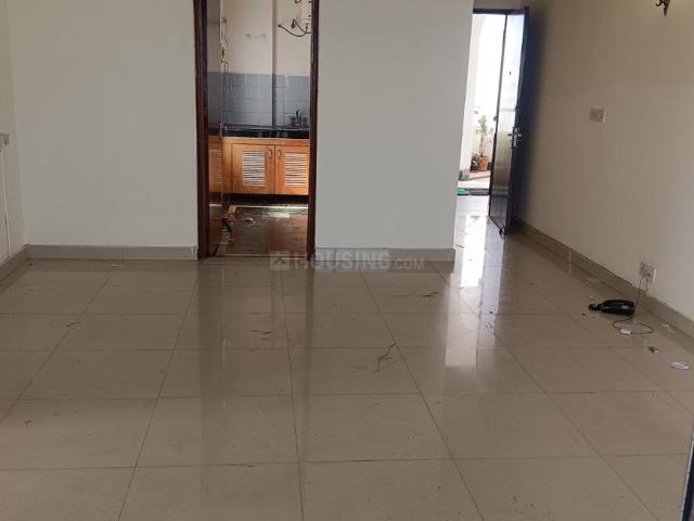 2 BHK Apartment in Sector 43 for resale Gurgaon. The reference number is 19434788
