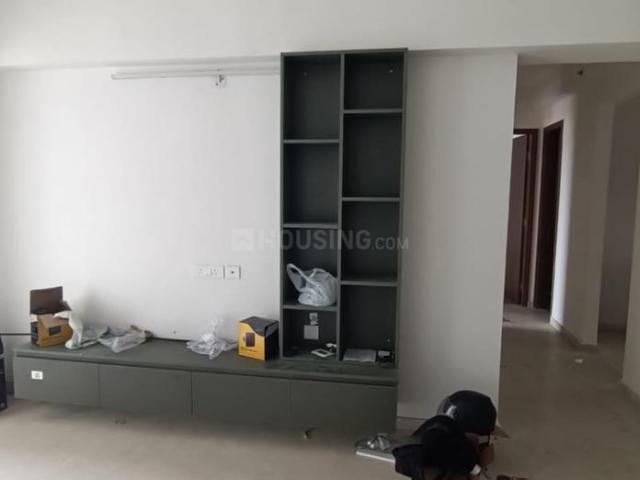 2 BHK Apartment in Sector 43 for resale Noida. The reference number is 20756906