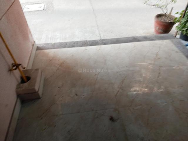2 BHK Apartment in Sector 4 Dwarka for resale South West Delhi. The reference number is 17068627