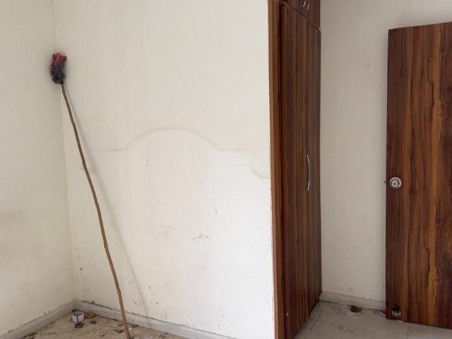 2 BHK Apartment in Sector 4 for rent Sohna. The reference number is 20568840