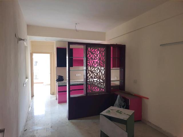2 BHK Apartment in Sector 4 for rent Sohna. The reference number is 20650637