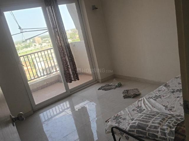 2 BHK Apartment in Sector 4 for resale Sohna. The reference number is 18518200