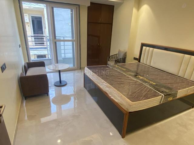 2 BHK Apartment in Sector 54 for rent Gurgaon. The reference number is 20173593