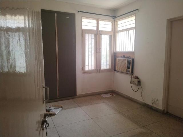 2 BHK Apartment in Sector 56 for rent Gurgaon. The reference number is 20832279