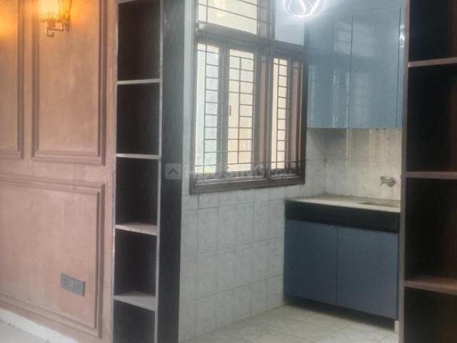 2 BHK Apartment in Sector 56 for resale Gurgaon. The reference number is 20058939