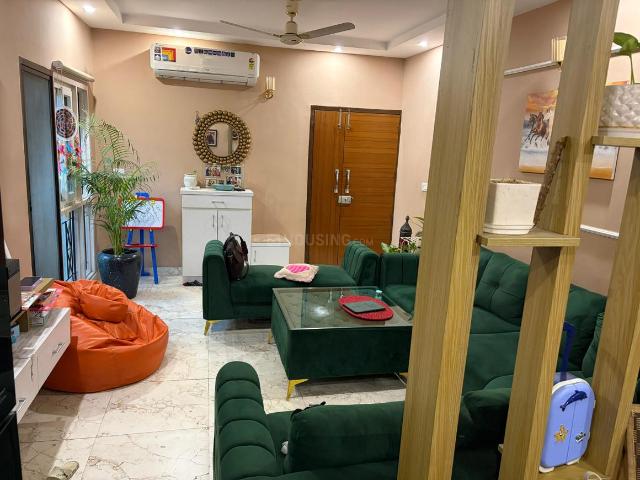 2 BHK Apartment in Sector 56 for resale Gurgaon. The reference number is 20017216