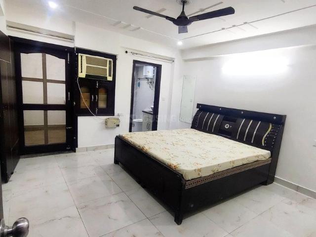 2 BHK Apartment in Sector 57 for rent Gurgaon. The reference number is 20644256