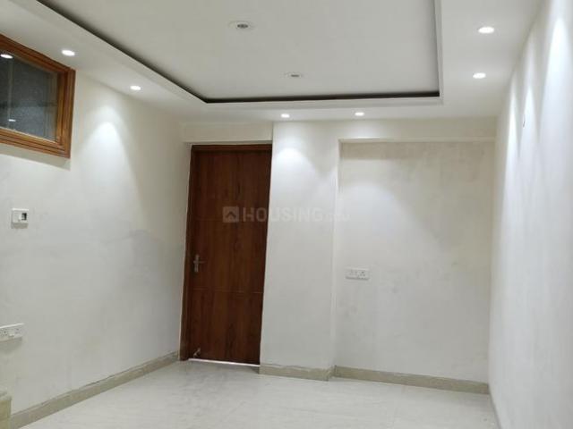 2 BHK Apartment in Sector 57 for resale Gurgaon. The reference number is 20772815